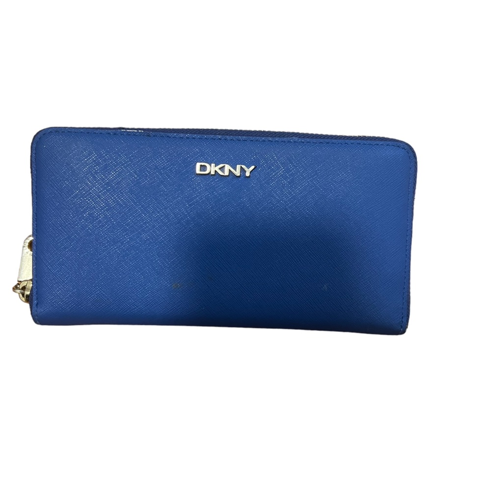 DKNY WALLET